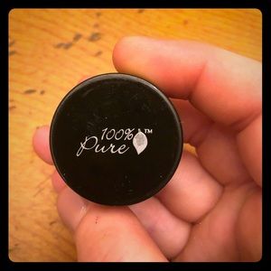 100% Pure Eyeshadow & Liner